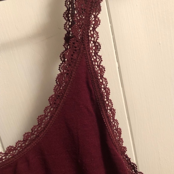 AE lace cami - Picture 2 of 3